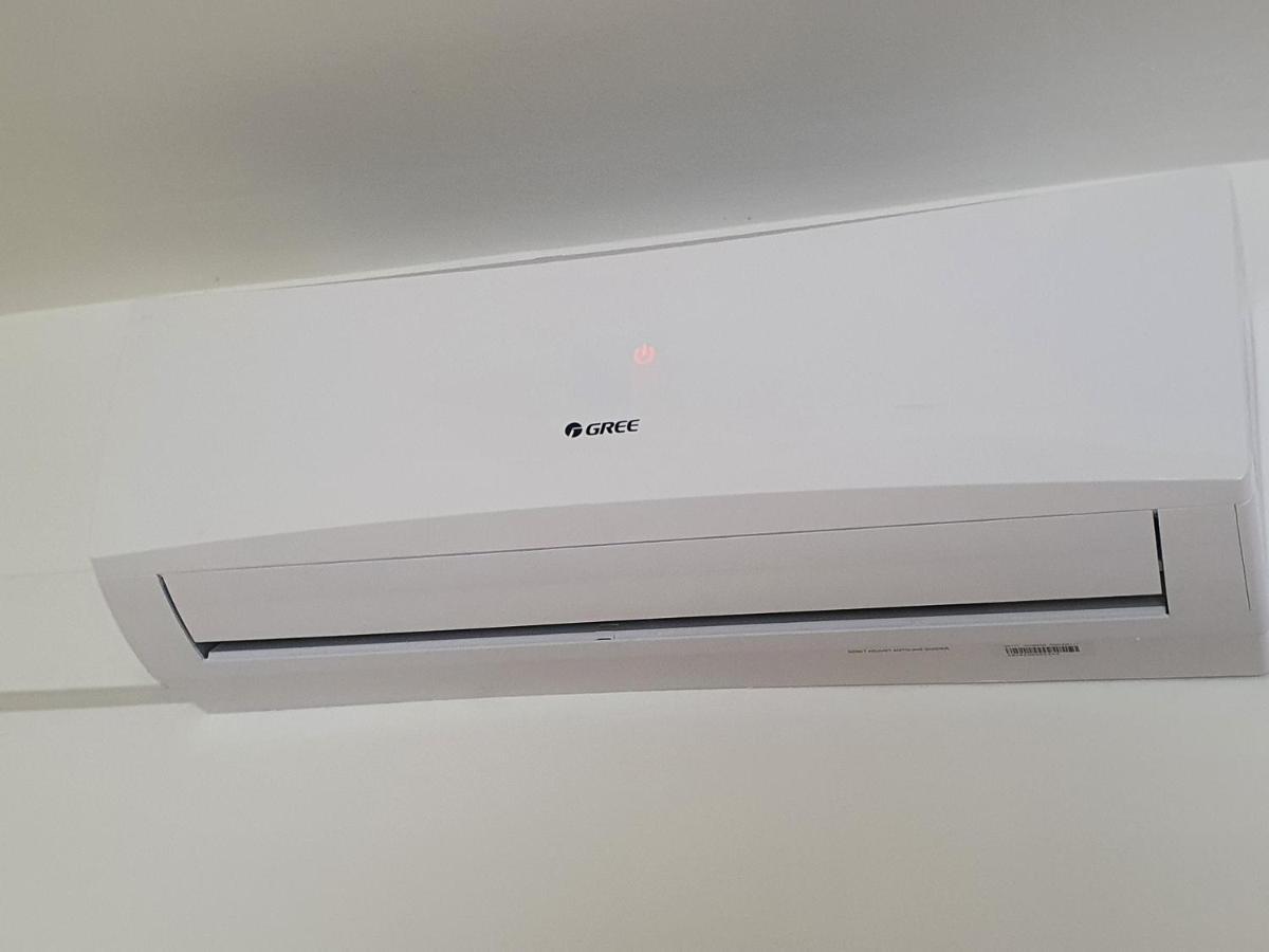 Laguna Apartmanhaz ヘーヴィーズ エクステリア 写真