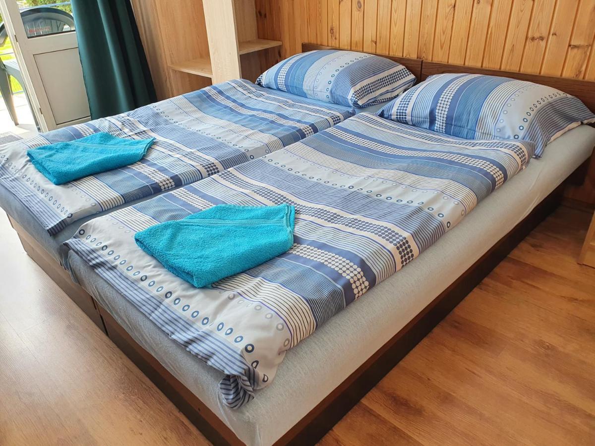 Laguna Apartmanhaz ヘーヴィーズ エクステリア 写真